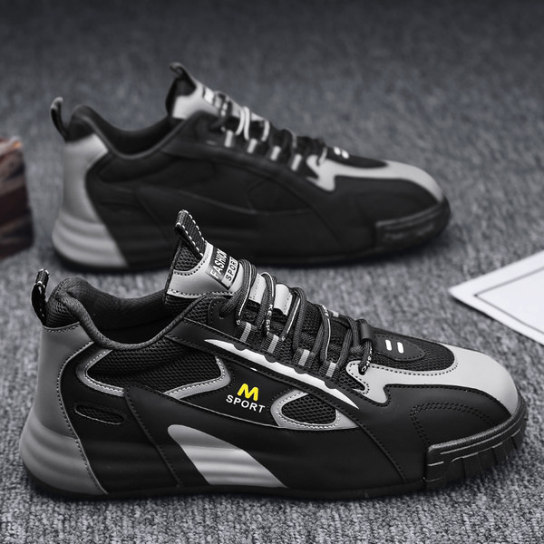 Įvairių spalvų ir dekoratyvinių elementų vyriški sportiniai sportbačiai