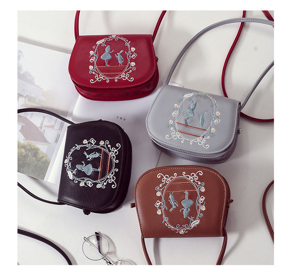 Moteriškos rankinės – mažos apvalios