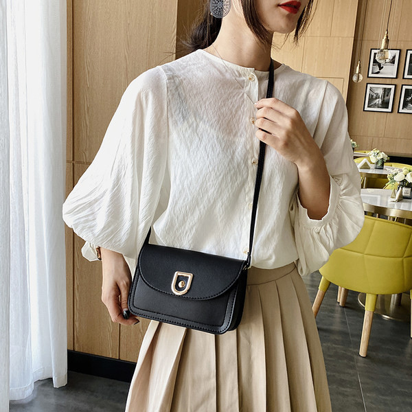 Baltas mažas moteriškas krepšys 2022 m. naujas universalus pasiuntinių krepšys senjorams, tekstūra, niša, šoninis mini kvadratinis krepšys mergina