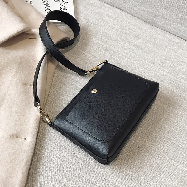 Női táskák - új két színben