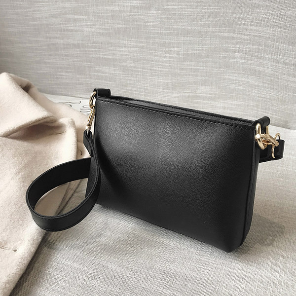 Női táskák - új két színben