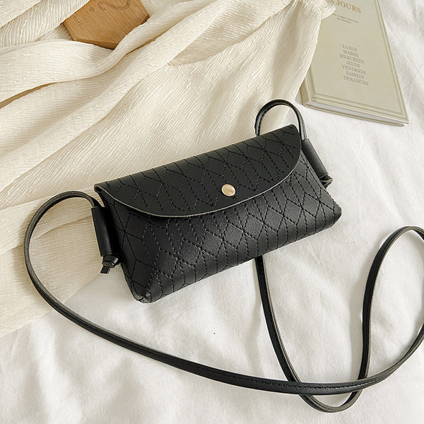 Moteriška odinė pečių rankinė