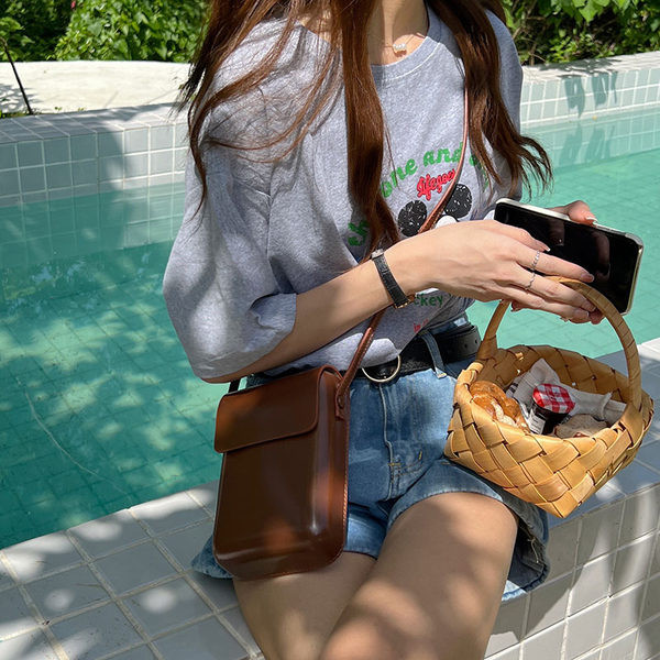 Γυναικείες τσάντες - μικρές καθολικές