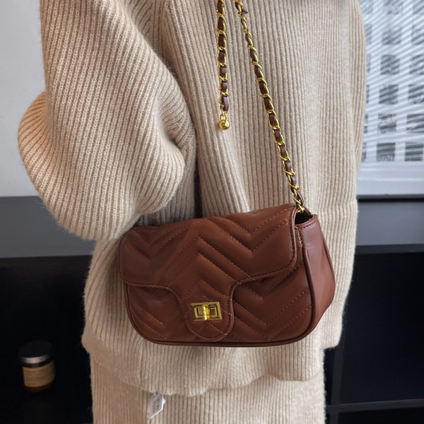 Τσάντα χειρός με ιμάντα ώμου