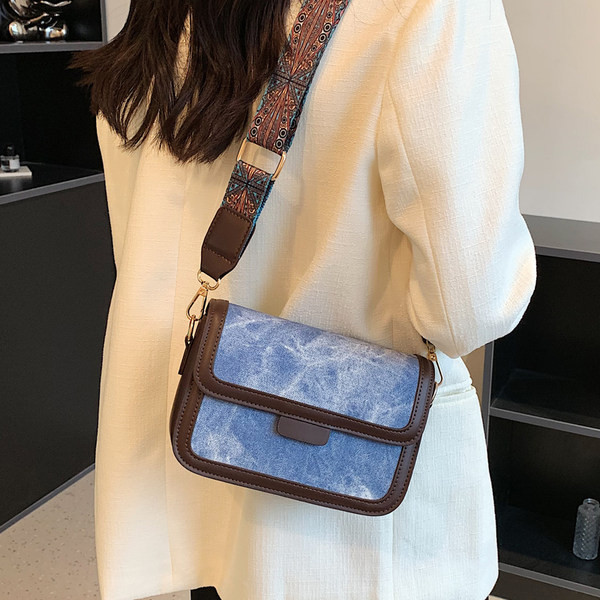 Laia õlarihmaga vabaaja käekott