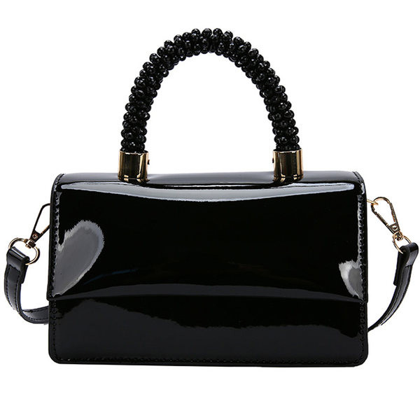 Moteriška kvadratinė rankinė su petnešėlėmis arba ranka