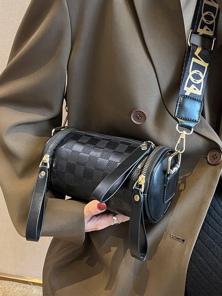 Γυναικείες τσάντες - νέο καπέλο με έναν ώμο