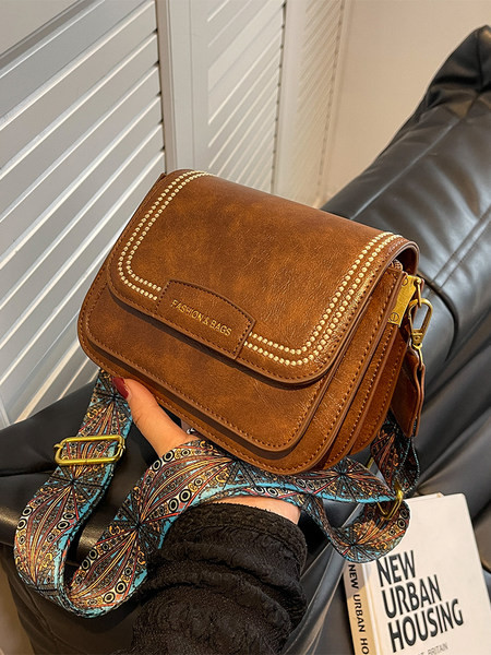 Γυναικείες τσάντες - νέες μικρές με φαρδύ λουράκι