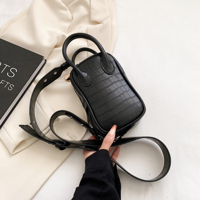 Γυναικεία μοντέρνα μίνι δερμάτινη τσάντα ώμου