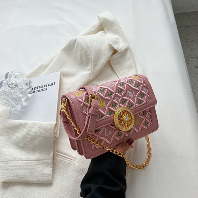 Moteriškas kvadratinis krepšys su siuvinėjimais ir dekoratyviniais akmenimis