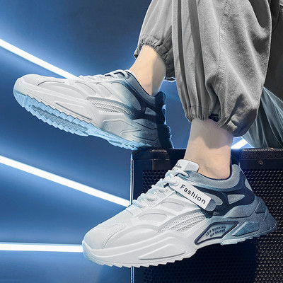 Vyriški sportbačiai – naujos sporto šakos su vaivorykštėmis spalvomis