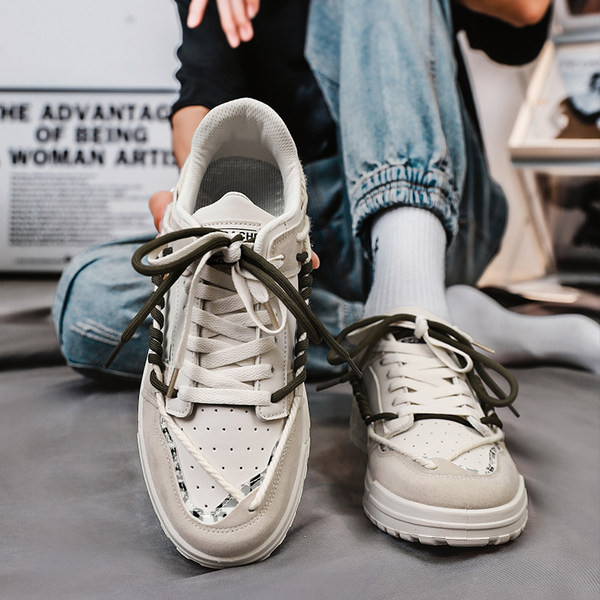 Férfi tornacipő - új, fűzős