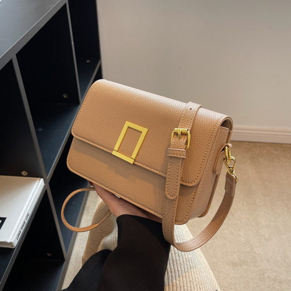 Įvairių spalvų paprastas mažas krepšys per petį