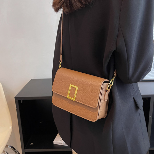 Įvairių spalvų paprastas mažas krepšys per petį