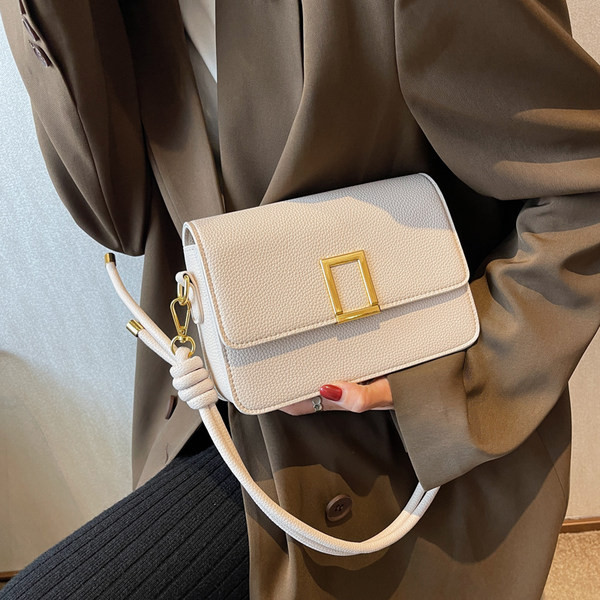 Įvairių spalvų paprastas mažas krepšys per petį