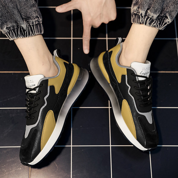 Нови ежедневни мъжки кецове 