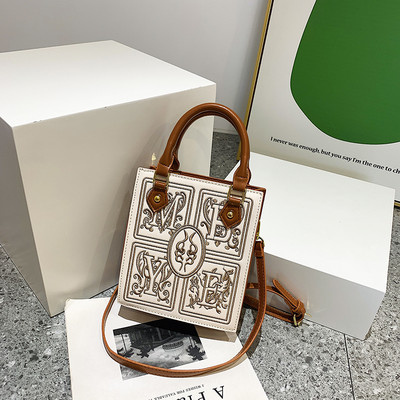 Μόδα μίνι δερμάτινη τσάντα με κέντημα για γυναίκες