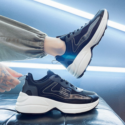 Vyriški sportiniai sportbačiai - nauji kvėpuojantys