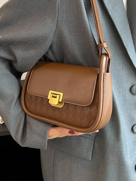 Univerzális kézitáska különböző színekben