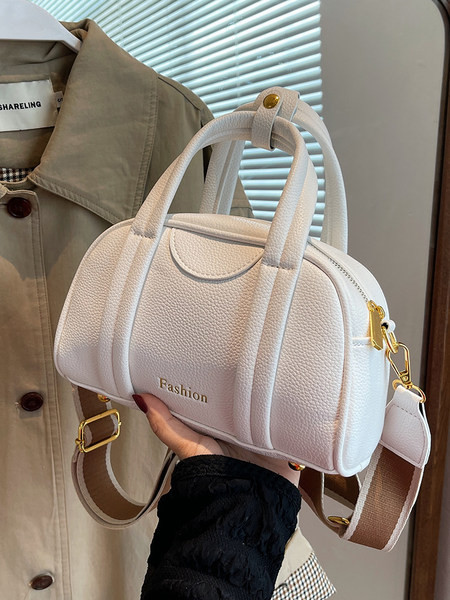 Eko odos rankinė su dekoratyviniu užrašu