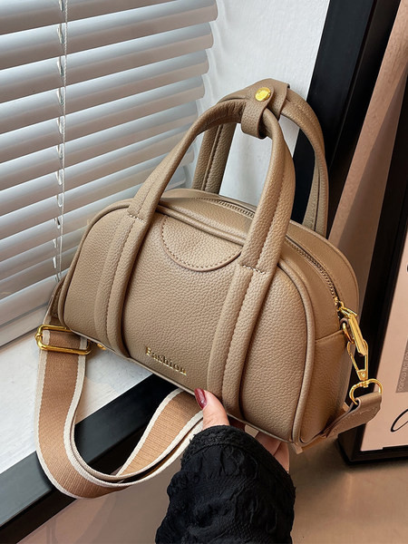 Eko odos rankinė su dekoratyviniu užrašu