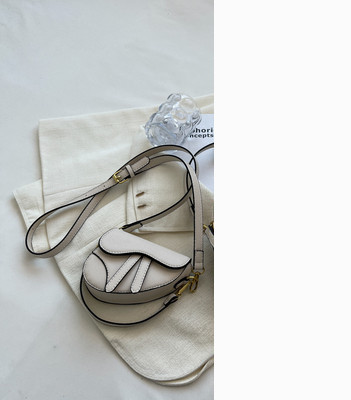 Uue mudeli käekott kolmes värvitoonis