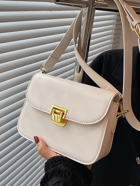 Μικρή τσάντα σε διάφορα χρώματα