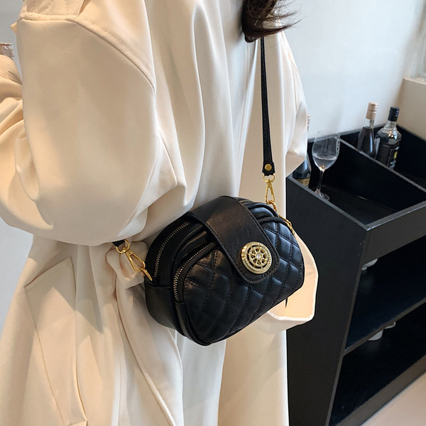 Νέο μοντέλο μικρή γυναικεία τσάντα ώμου-λευκό και μαύρο χρώμα