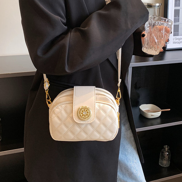 Νέο μοντέλο μικρή γυναικεία τσάντα ώμου-λευκό και μαύρο χρώμα