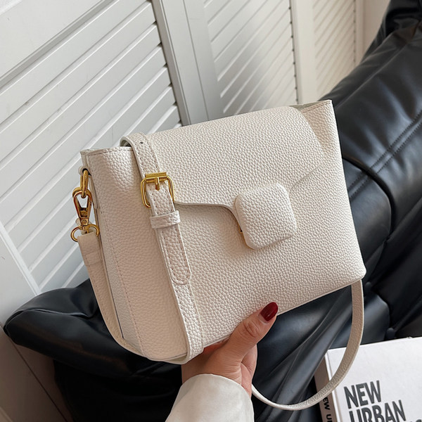 Γυναικεία casual τσάντα με ιμάντα ώμου