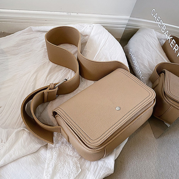 Įvairių spalvų moteriškas laisvalaikio krepšys