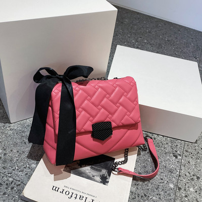 Új modell női bőr táska fém csattal