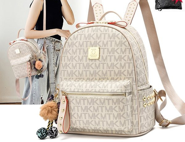 Női hátizsákok - új, zsebbel