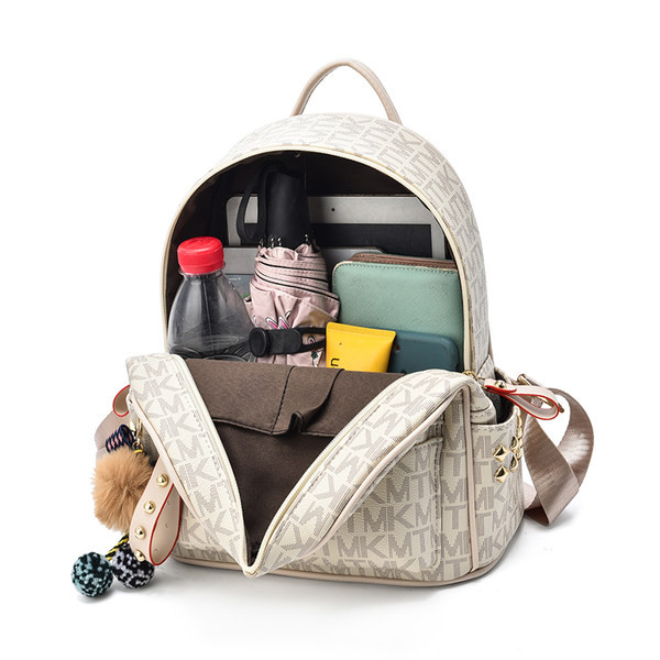 Női hátizsákok - új, zsebbel