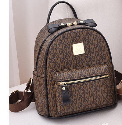 Γυναικείο καθημερινό σακίδιο πλάτης δύο μοντέλων με φερμουάρ και μπροστινή τσέπη