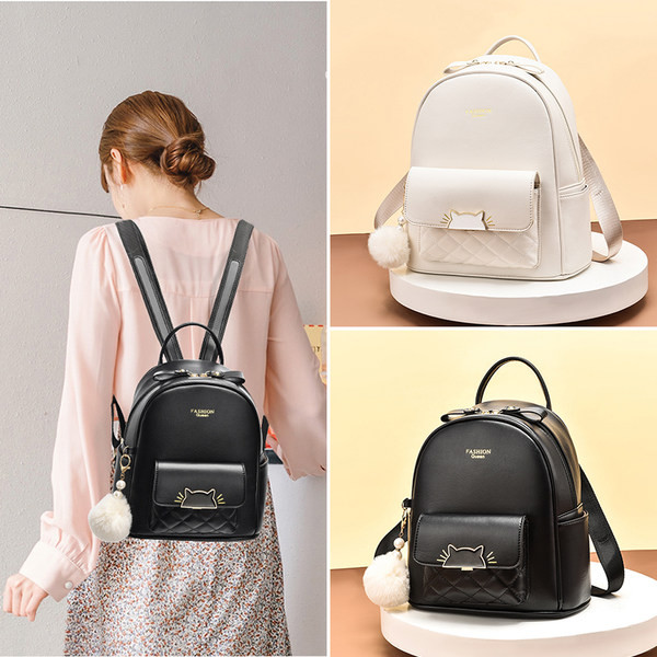 Γυναικείο μοντέρνο δερμάτινο σακίδιο πλάτης με μεταλλικό κούμπωμα