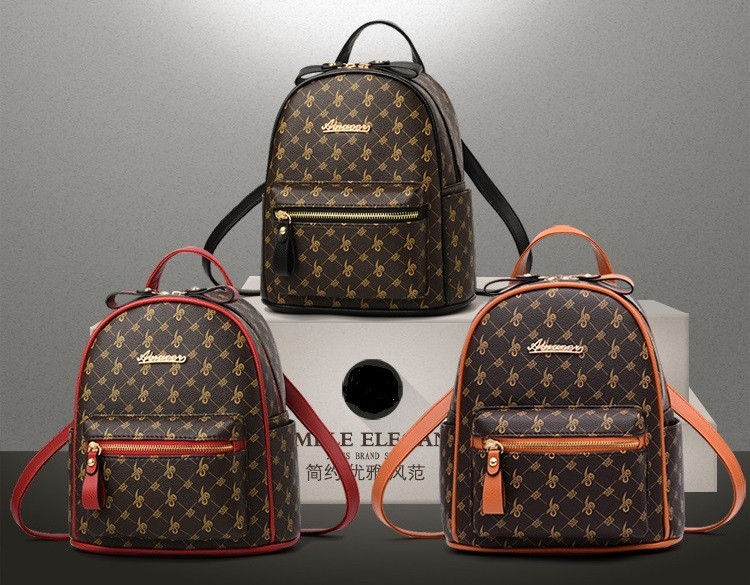 Γυναικείο σακίδιο πλάτης με λογότυπο και μπροστινή τσέπη με φερμουάρ