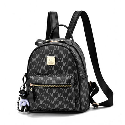 Νέο μοντέλο δερμάτινο σακίδιο πλάτης με μεταλλικό στοιχείο και τρισδιάστατη διακόσμηση