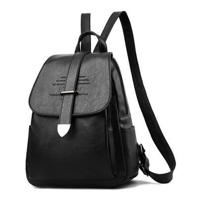 Nauja odinė moteriška kuprinė su metaliniu užsegimu