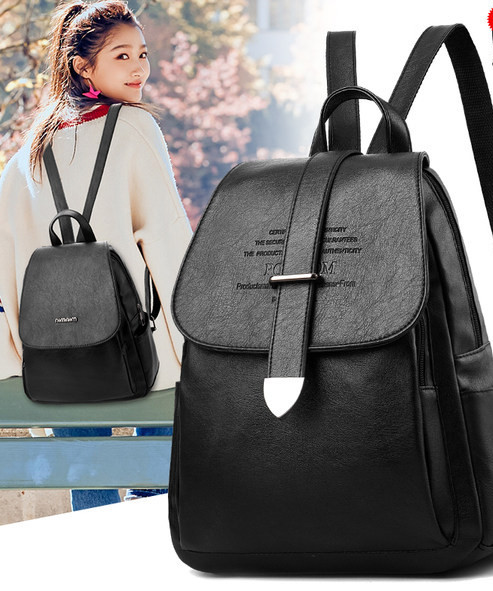 Nauja odinė moteriška kuprinė su metaliniu užsegimu