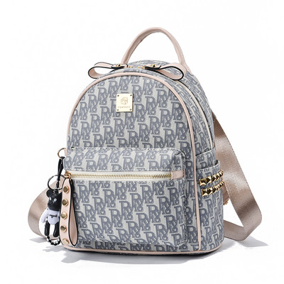 Naiste igapäevane seljakott luku ja võtmehoidjaga