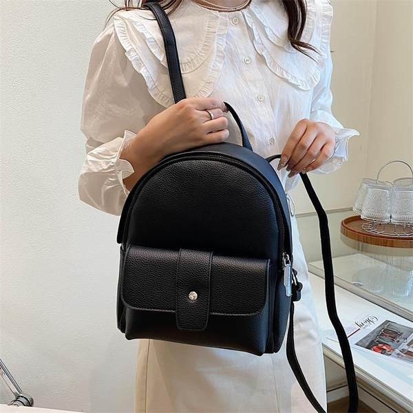 Naiste kaasaegne ökonahast seljakott esitaskuga