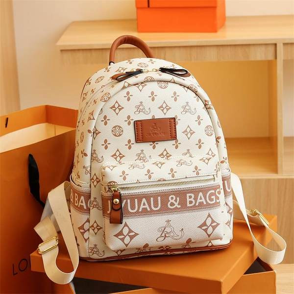 Νέο μοντέλο γυναικείο σακίδιο πλάτης με έμβλημα - τρία χρώματα