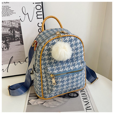 Γυναικείο καρό σακίδιο πλάτης σε πολλά χρώματα με πούπουλο