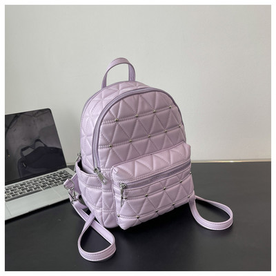 Női hátizsák - kicsi, zsebbel