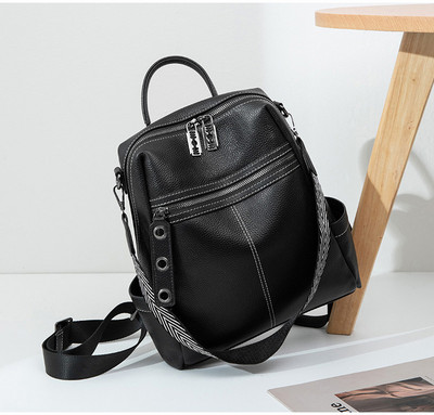 Stílusos női hátizsák ökobőrből, cipzárral