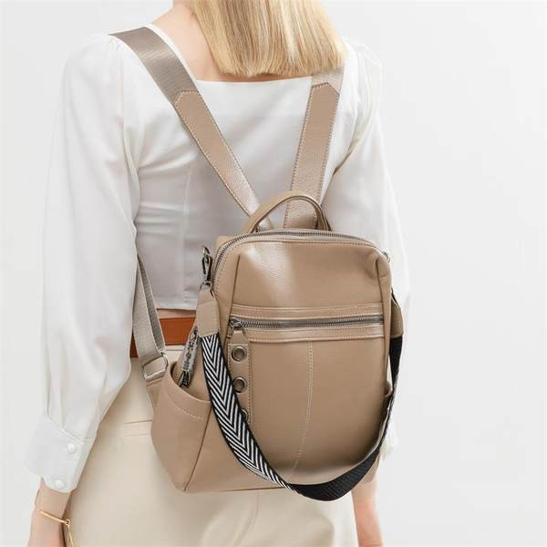 Stílusos női hátizsák ökobőrből, cipzárral