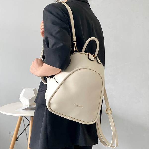 Moteriška kuprinė – maža vienspalvė