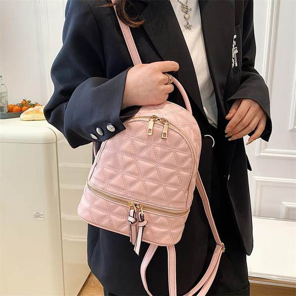 Lukuga puhta disainiga naiste seljakott