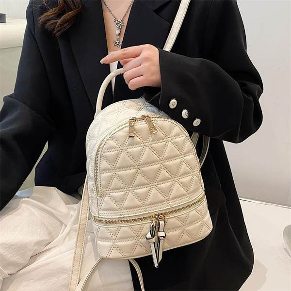 Lukuga puhta disainiga naiste seljakott